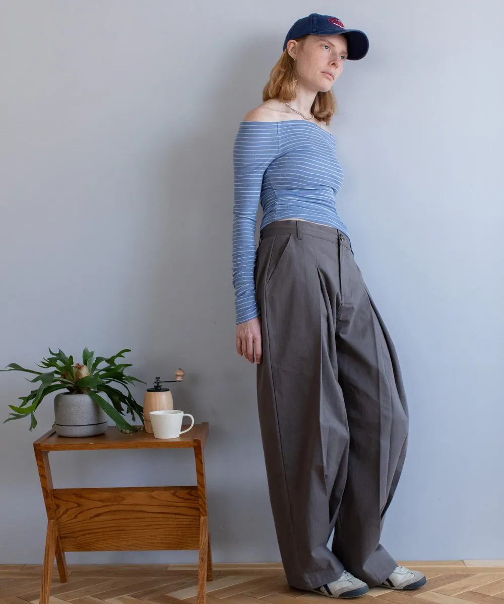 center tuck pants