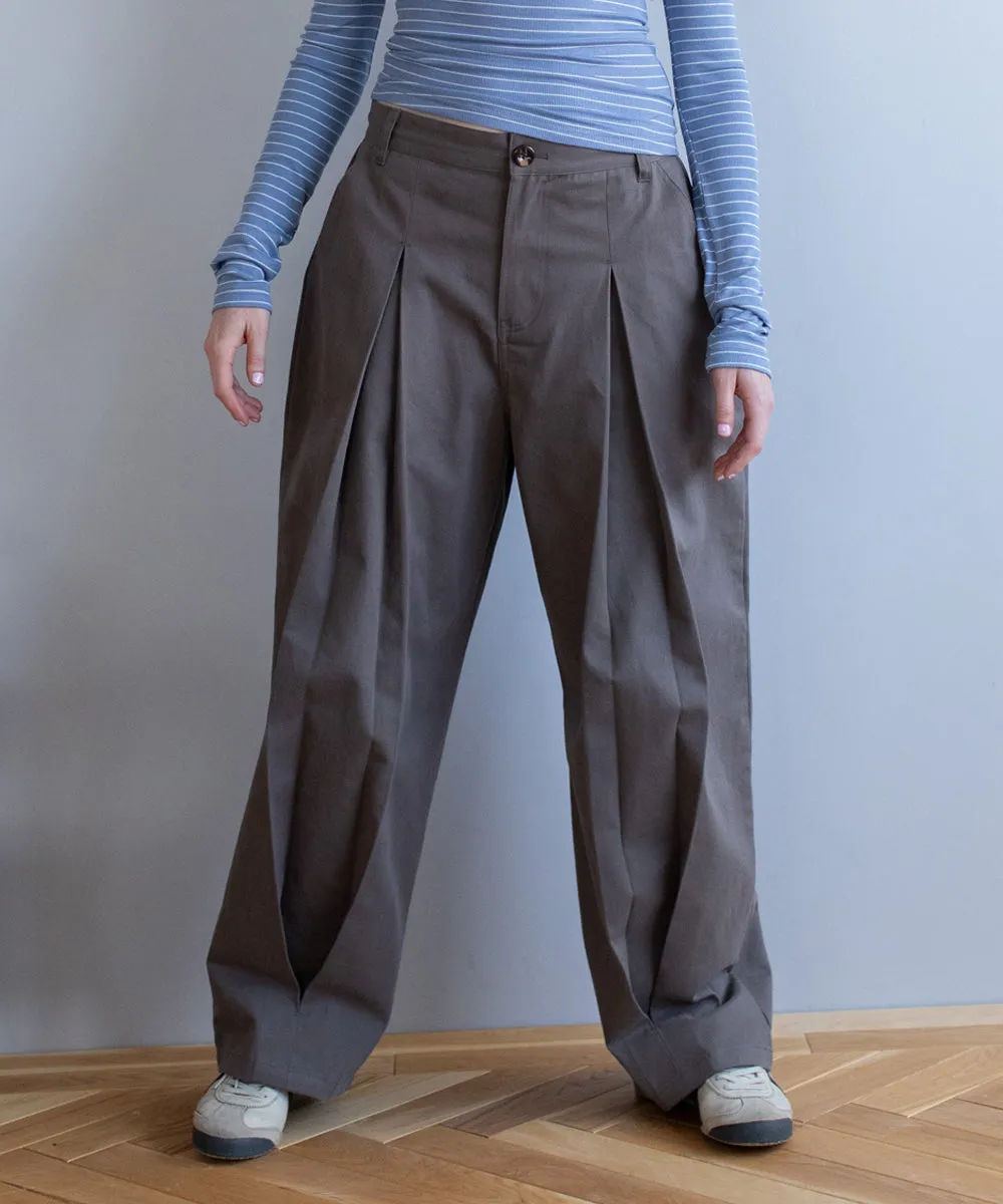 center tuck pants